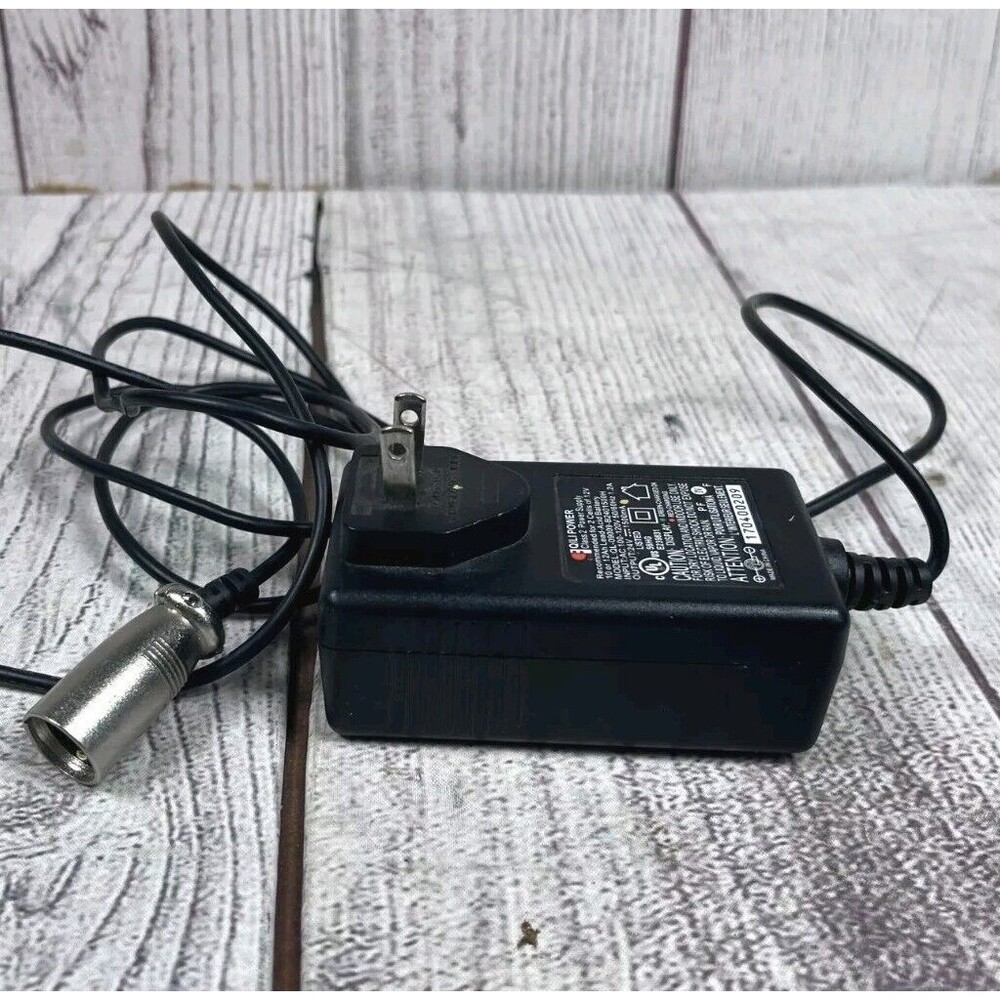 3-Pin XLR 24V 1500mA AC Adapter For Qili QL-09009-B2401500H - QL-09005 - Charger